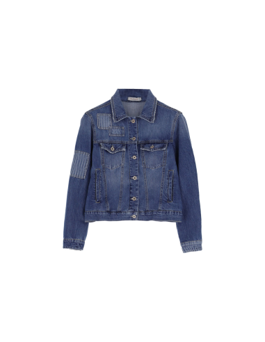 Please femme, veste en jean forme regular  en denim bleu delavé et patchs