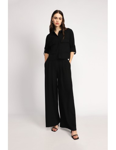 Please Femme pantalon a doubles pinces et jambes evasées en crepe fluide coloris noir