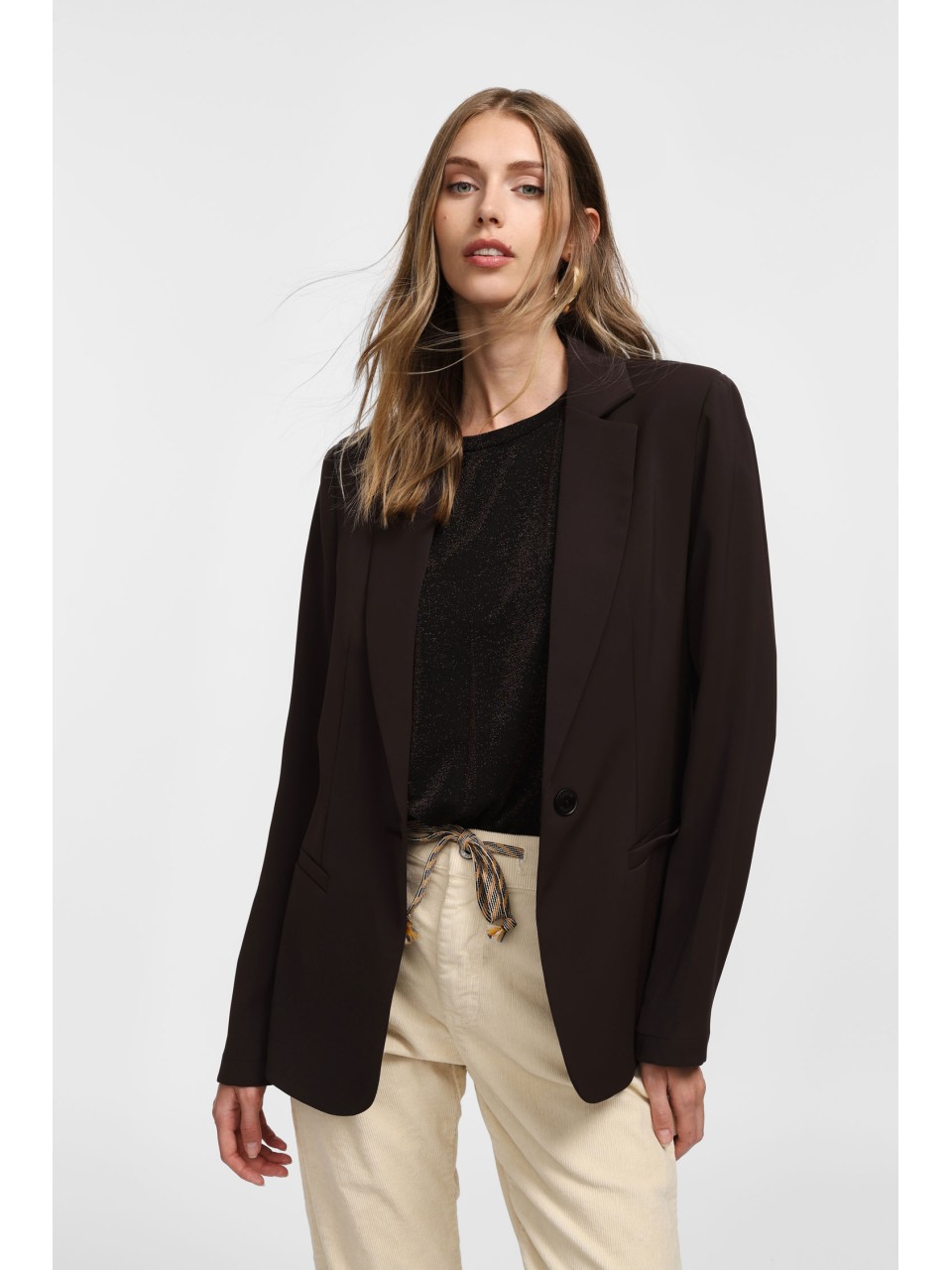 Please femme blazer de tailleur en crêpe fluide Noir 2