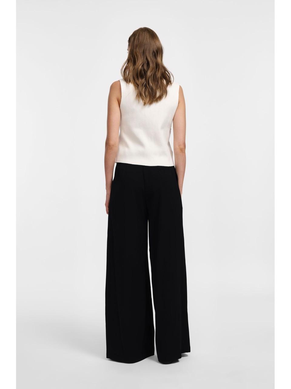 Please Pantalon Noir à doubles pinces et jambes évasées... 2