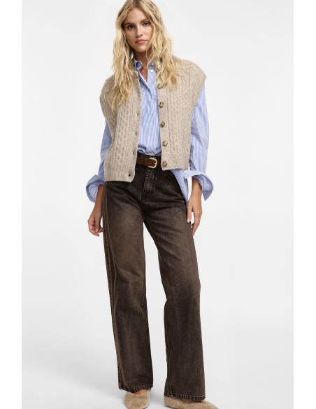 Please Gilet coloris en maille torsadée Please Gilet coloris en maille torsadée
