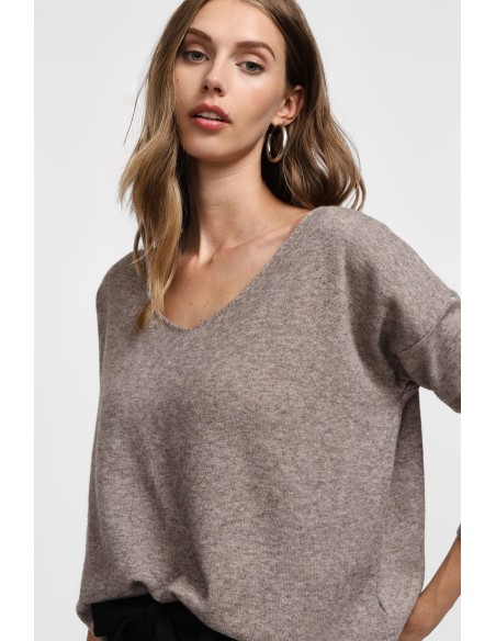 Please Femme pull fin coloris Taupe avec col en V