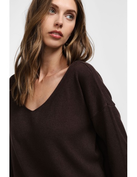 copy of Please Femme pull fin ecru avec col en V