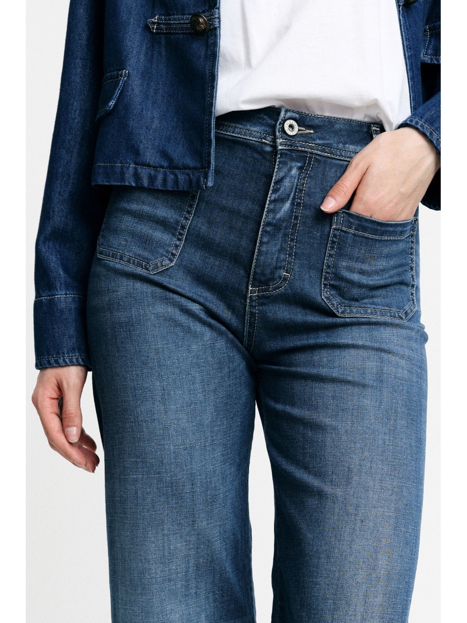 Please Femme jean flare à poches plaquées en denim... 2