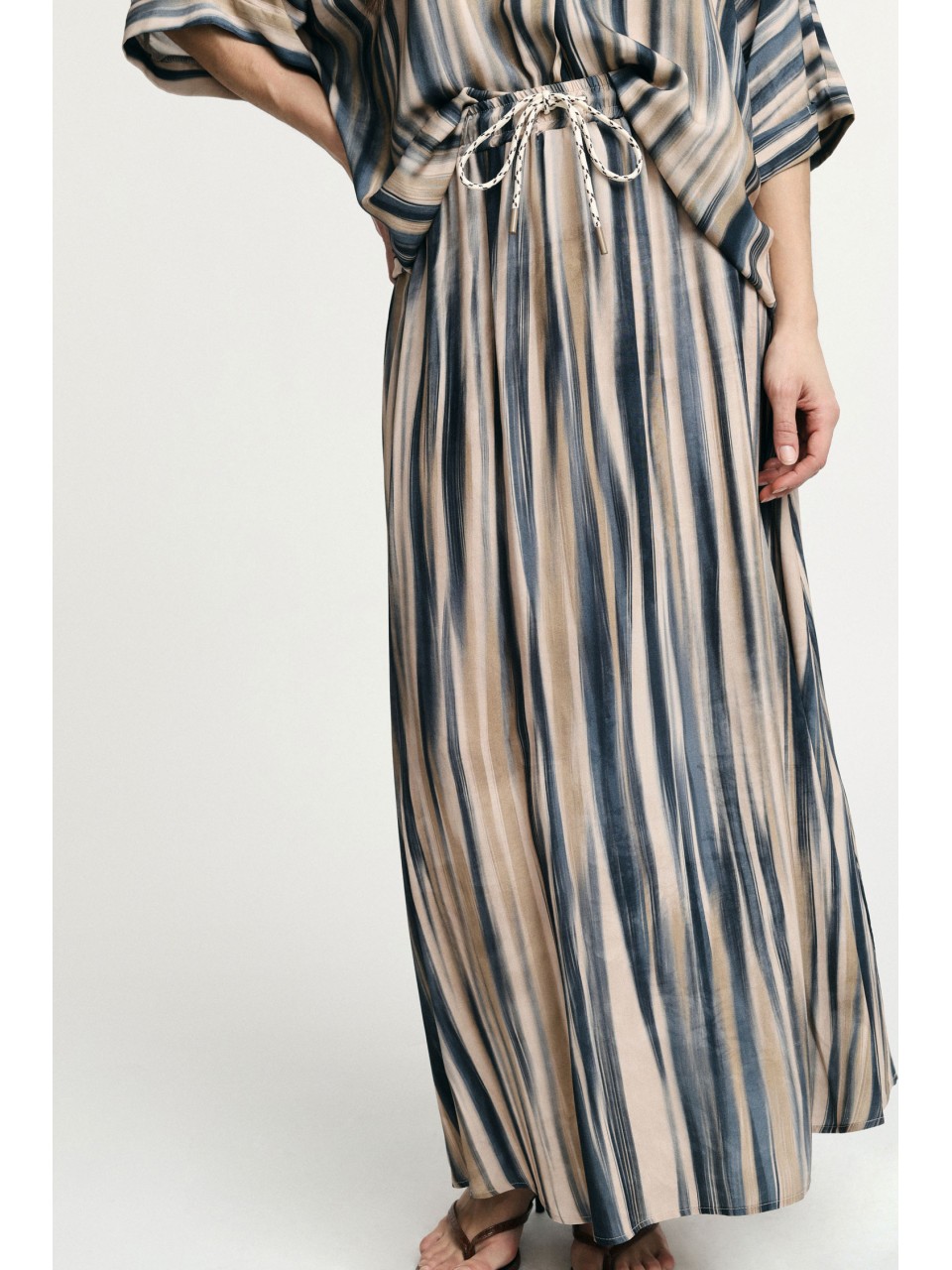 PLEASE Femme – Jupe longue à rayures taille haute 2