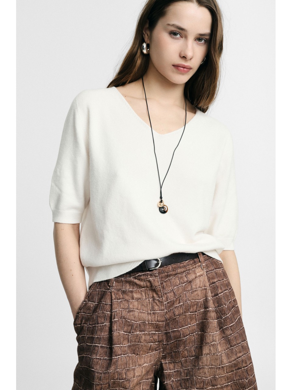 PLEASE FEMME – Pull col V manches coudes 2