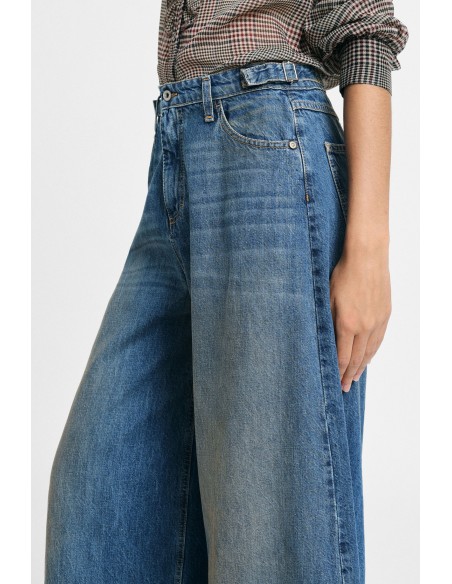 Jean large Please femme taille haute – détail ceinture et poches